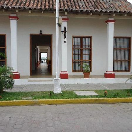 Hotel Casa Del Rio à Tlacotalpan Extérieur photo