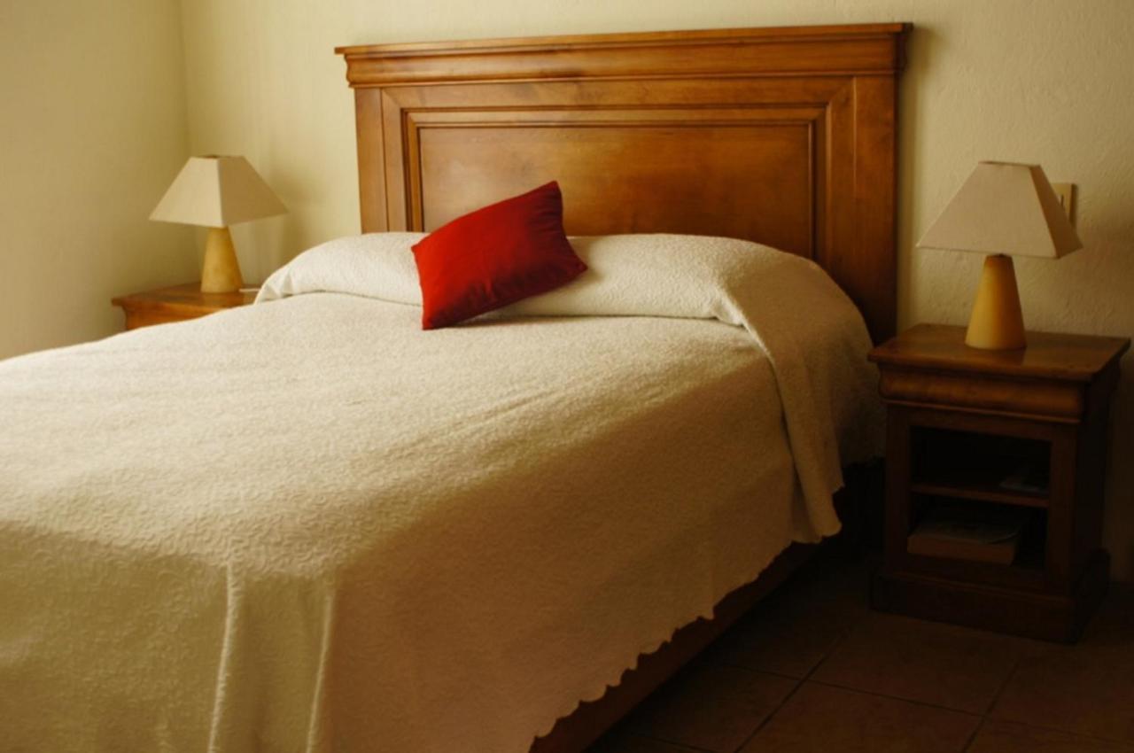 Hotel Casa Del Rio à Tlacotalpan Extérieur photo